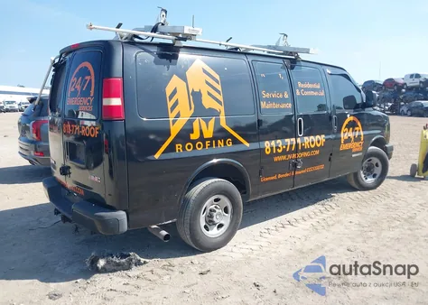 2004 GMC Savana Standard from USA, damaged, VIN 1GTHG35U241107045